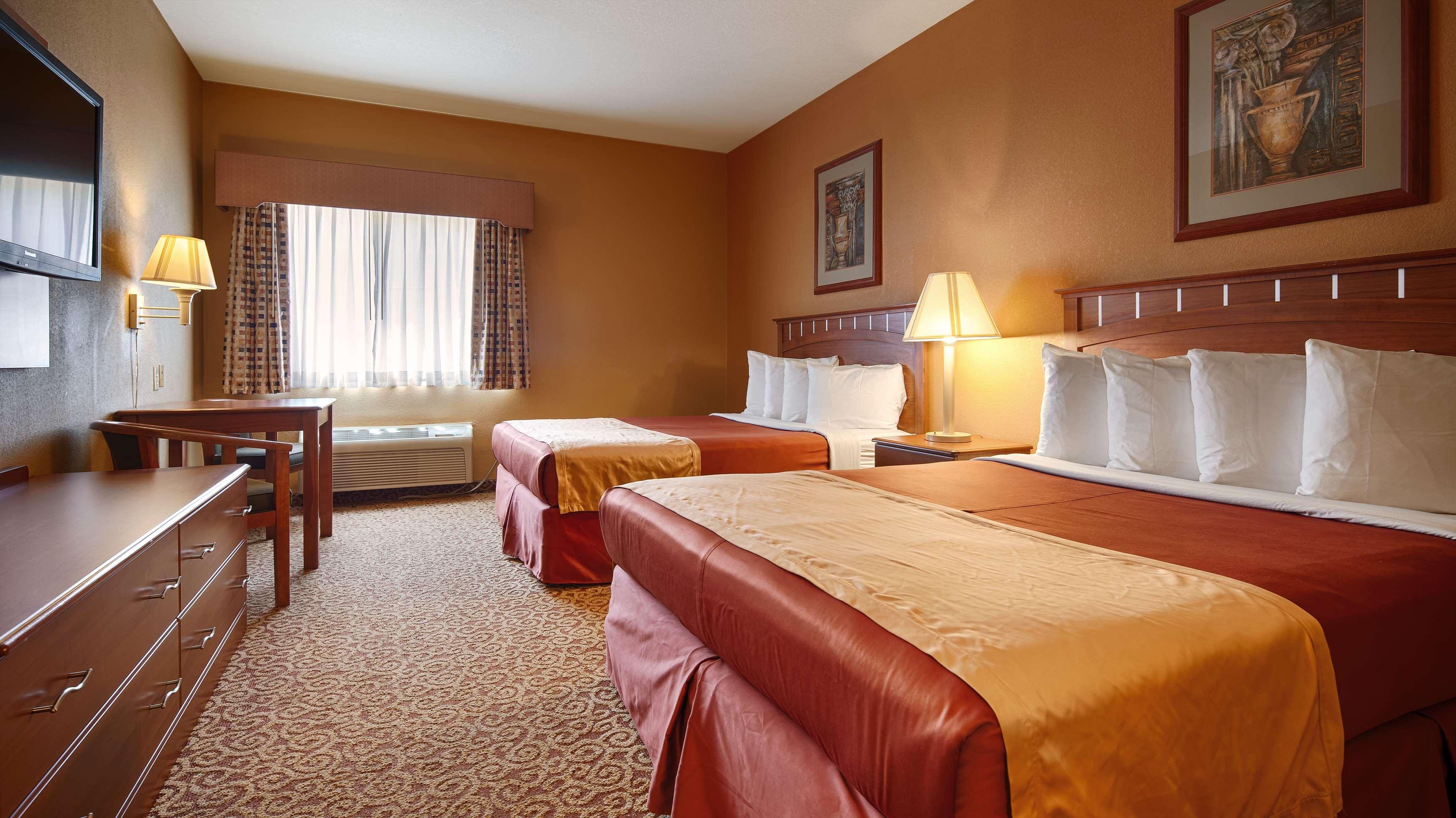 Best Western Plus Hannaford Inn & Suites Kenwood Luaran gambar