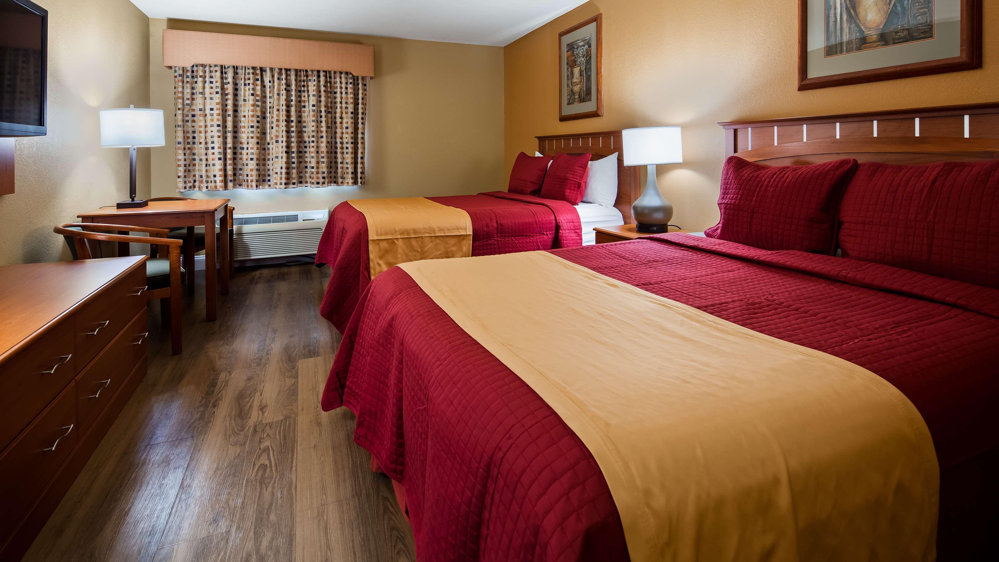 Best Western Plus Hannaford Inn & Suites Kenwood Luaran gambar