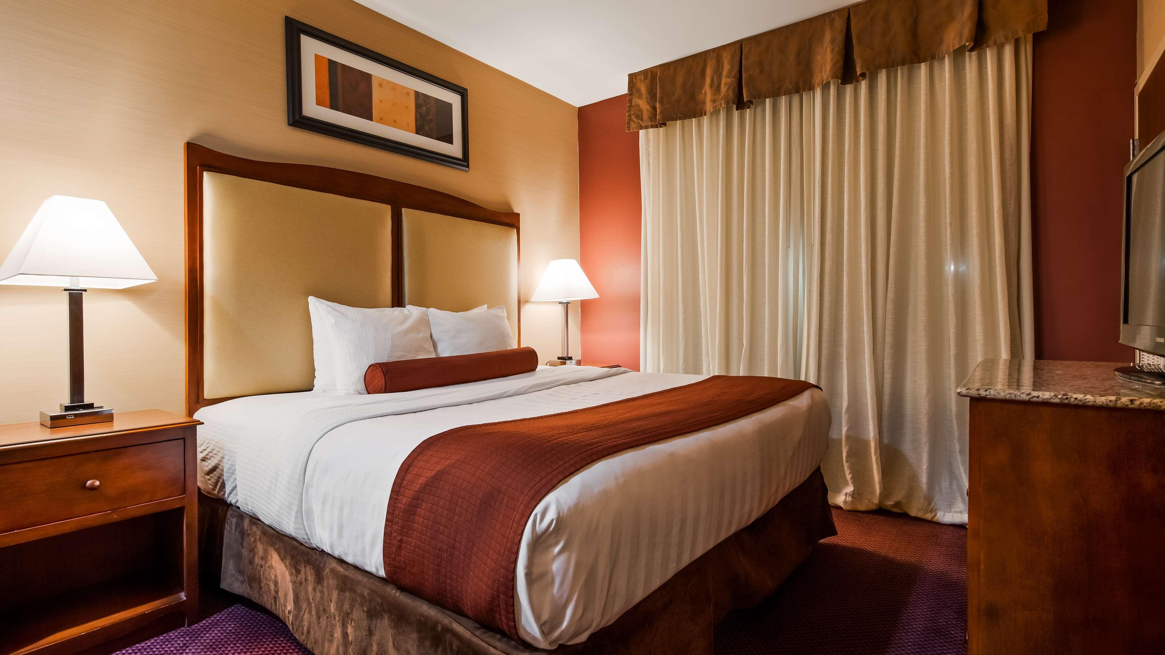 Best Western Plus Hannaford Inn & Suites Kenwood Luaran gambar