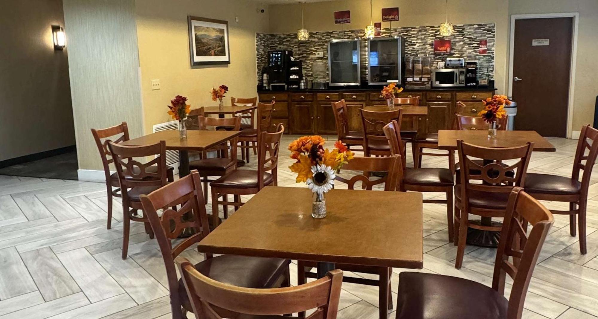 Best Western Plus Hannaford Inn & Suites Kenwood Luaran gambar