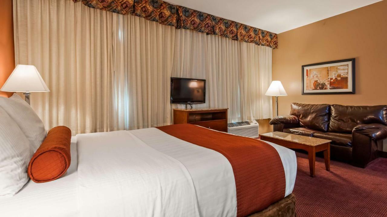 Best Western Plus Hannaford Inn & Suites Kenwood Luaran gambar