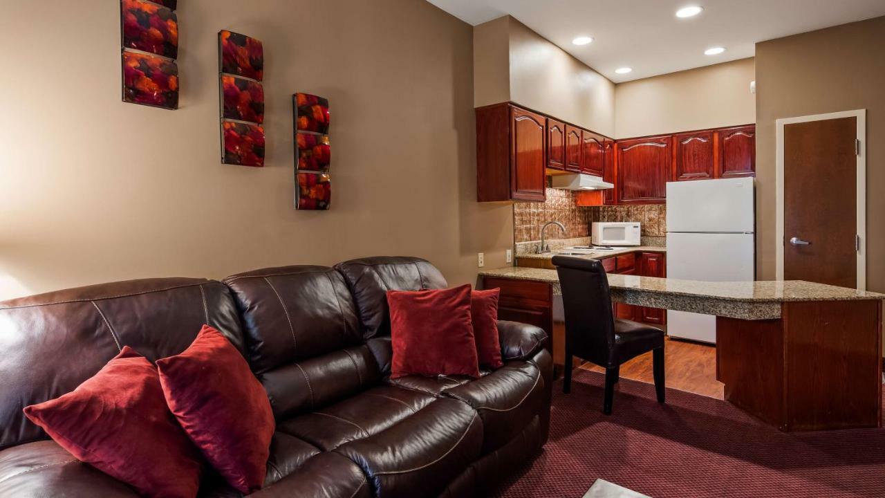 Best Western Plus Hannaford Inn & Suites Kenwood Luaran gambar